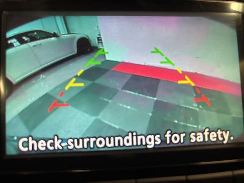 Used 2017 Nissan Rogue SV image 25