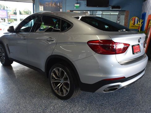 Used 2018 BMW X6 xDrive35i w/ Premium Package Essential AWD/4WD image 8