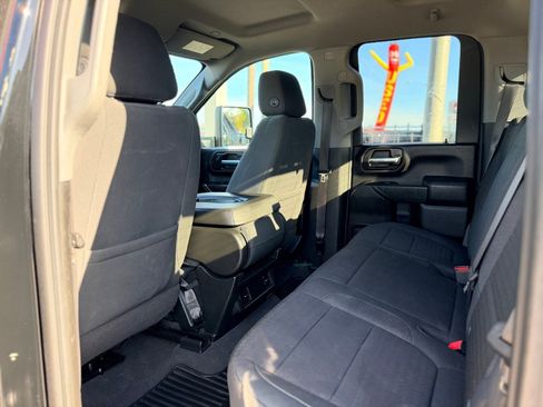 Used 2020 Chevrolet Silverado 2500 LT AWD/4WD image 23