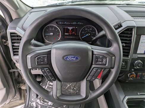 Used 2022 Ford F250 XLT w/ XLT Premium Package image 9