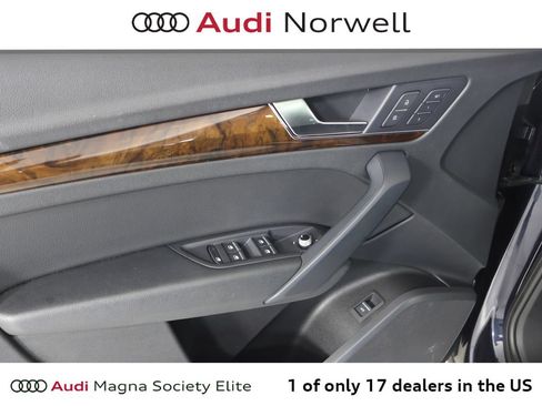 Used 2018 Audi Q5 2.0T Premium Plus w/ Premium Plus Package AWD/4WD image 21
