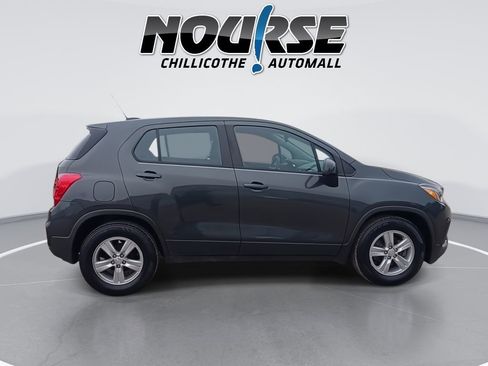 Used 2020 Chevrolet Trax LS image 9