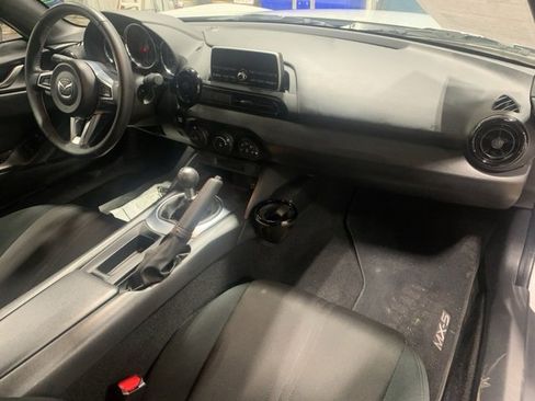 Used 2016 MAZDA MX-5 Miata Sport image 25