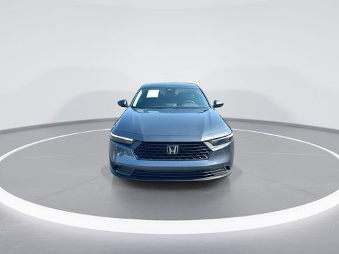 Used 2024 Honda Accord EX image 3