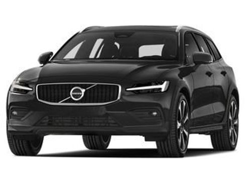 Certified 2024 Volvo V60 B5 Cross Country Ultimate image 1