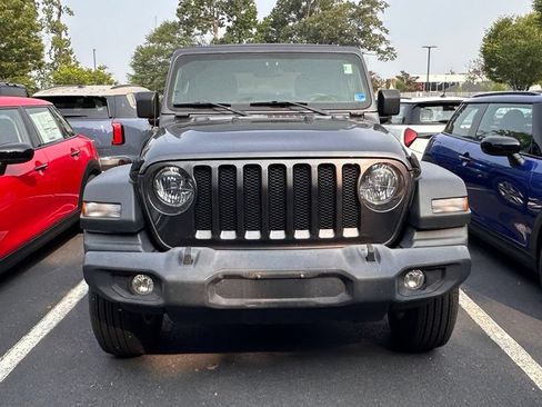 Used 2021 Jeep Wrangler Sport AWD/4WD image 12