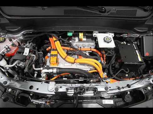 Used 2027 Chevrolet Bolt LT w/ Comfort Package FWD image 21