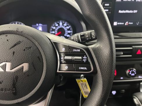 Certified 2023 Kia Seltos LX AWD/4WD image 18
