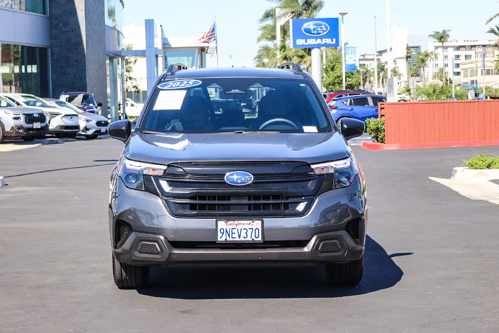 Certified 2025 Subaru Forester AWD/4WD image 2