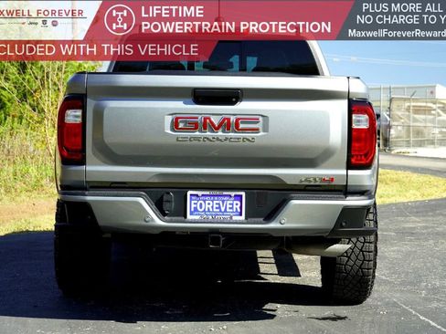 Used 2024 GMC Canyon AT4 w/ AT4 Premium Package image 9