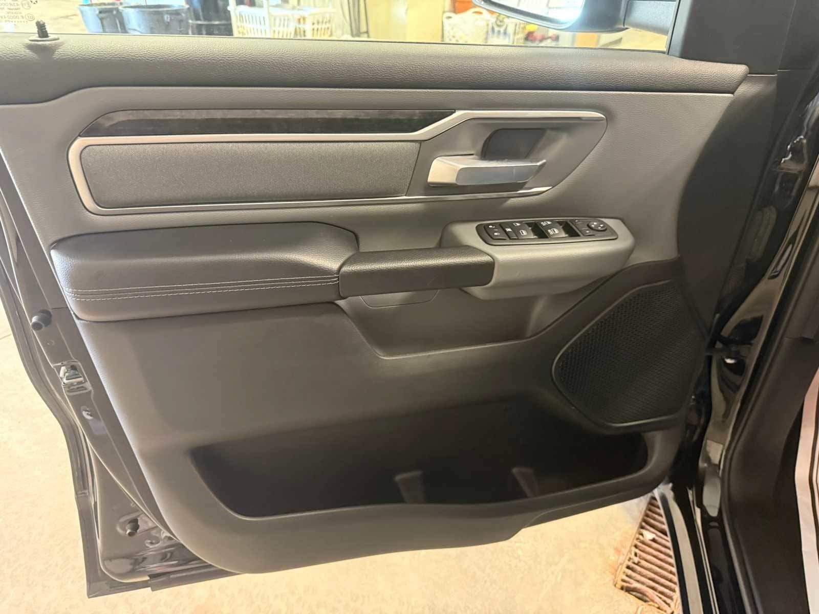 Used 2023 RAM 1500 Big Horn AWD/4WD image 21