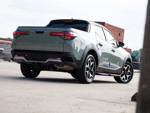 Used 2024 Hyundai Santa Cruz Limited AWD/4WD image 6