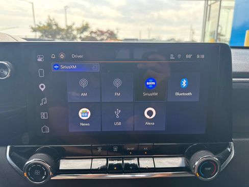 Used 2023 Chevrolet Colorado W/T w/ WT Convenience Package II AWD/4WD image 22