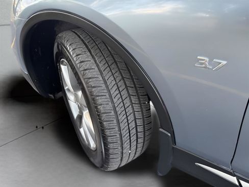 Used 2017 INFINITI QX50 AWD w/ Premium Plus Package image 31