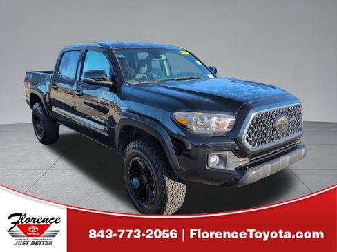 Used 2019 Toyota Tacoma TRD Off-Road image 1