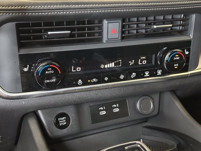 Certified 2024 Nissan Rogue SV w/ SV Premium Package AWD/4WD image 28