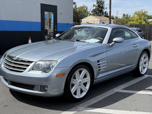 Used 2008 Chrysler Crossfire Limited RWD image 3