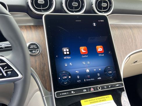 New 2026 Mercedes-Benz GLC 300 4MATIC image 18