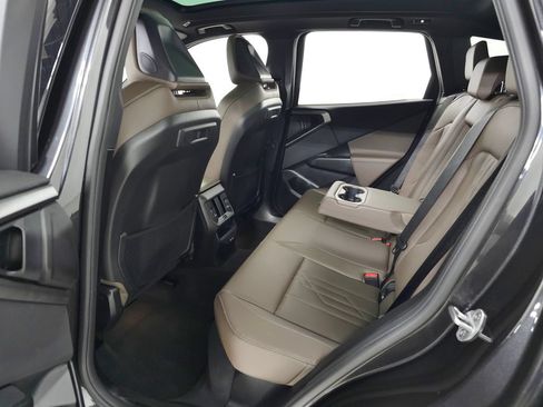 Used 2025 BMW X3 xDrive30i AWD/4WD image 36