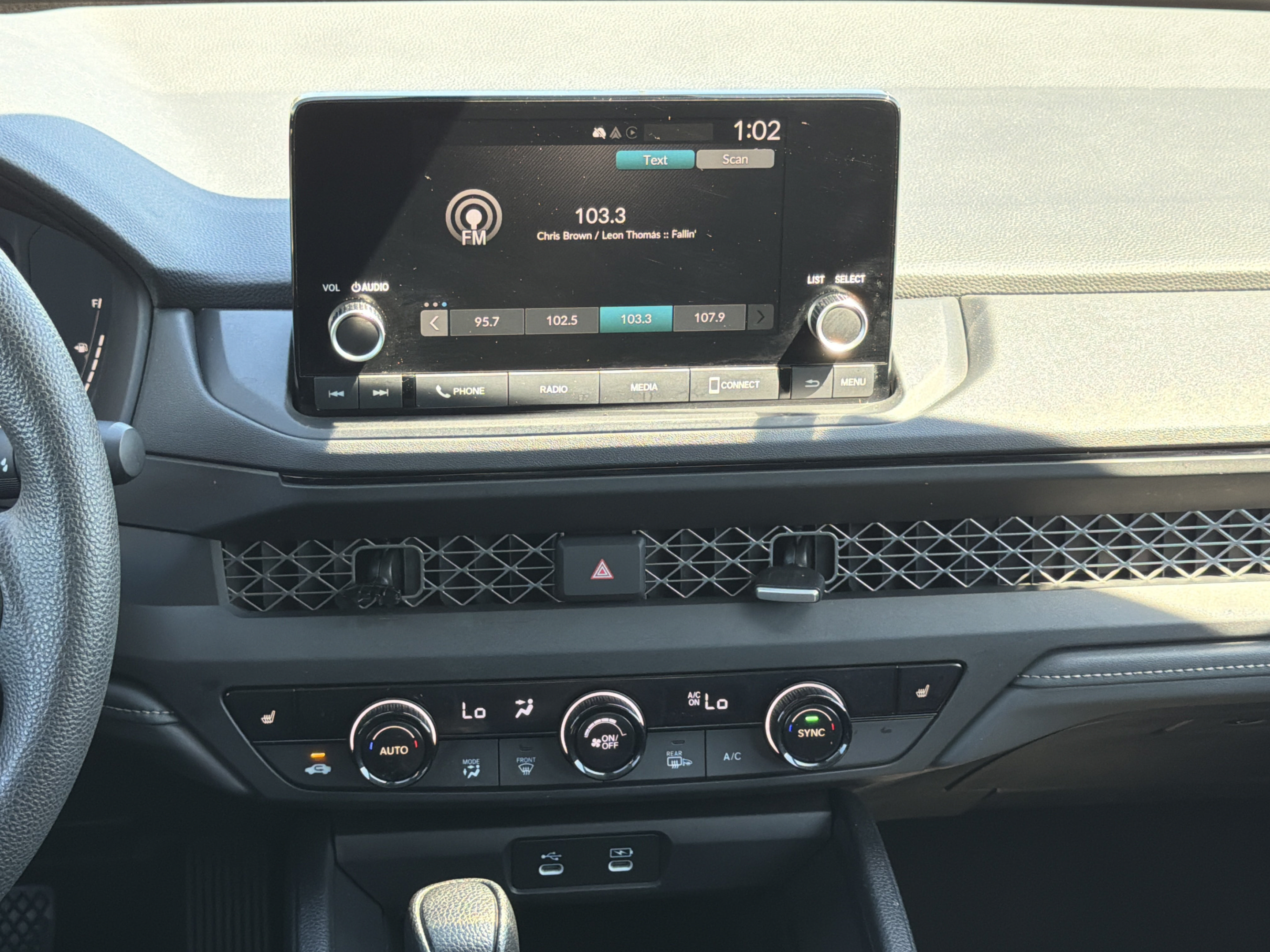 Used 2024 Honda Accord EX image 10