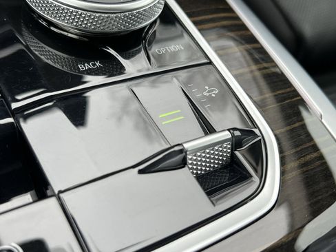 Used 2025 BMW X7 xDrive40i image 35