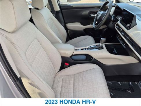 Used 2023 Honda HR-V LX image 25