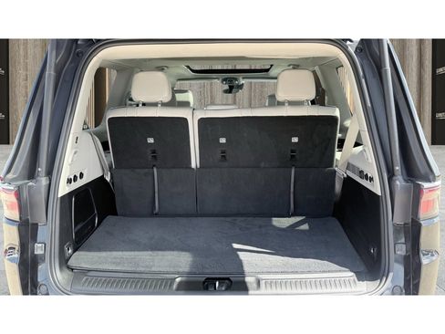 Used 2022 Jeep Wagoneer Series II w/ Premium Group I image 11