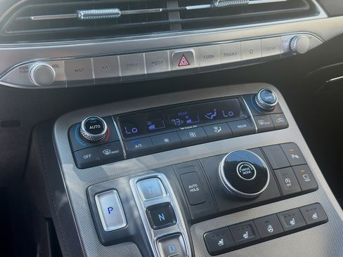 Used 2021 Hyundai Palisade Limited FWD image 12
