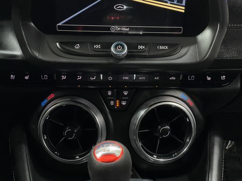 Used 2018 Chevrolet Camaro SS RWD image 25