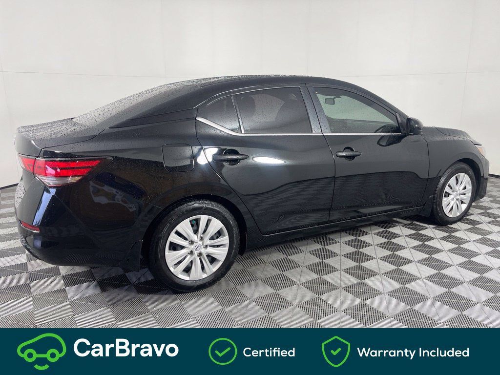Used 2024 Nissan Sentra S FWD image 3