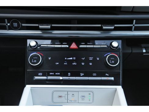 Certified 2026 Hyundai Santa Fe SEL FWD image 26