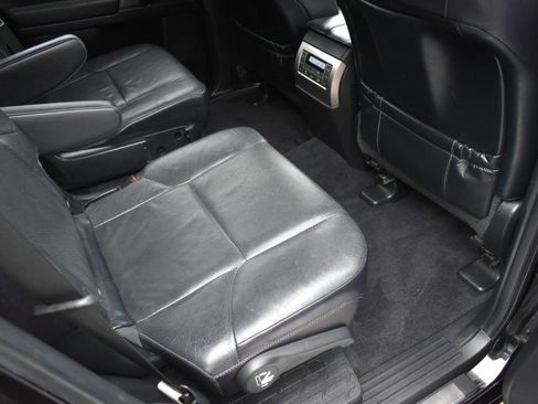 Used 2017 Lexus GX 460 Premium AWD/4WD image 31