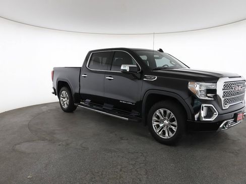 Used 2019 GMC Sierra 1500 Denali w/ Technology Package AWD/4WD image 2