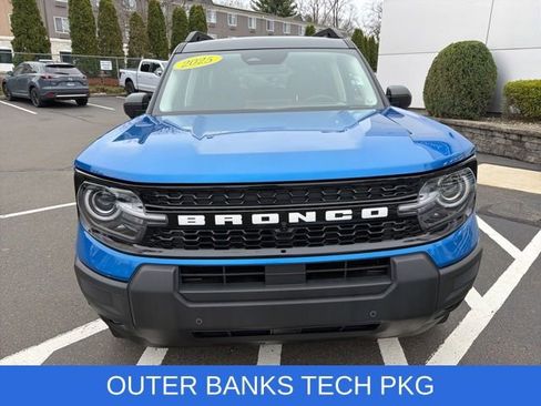 Used 2025 Ford Bronco Sport Outer Banks w/ Outer Banks Tech Package+ AWD/4WD image 2