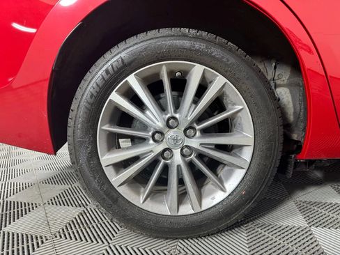 Used 2015 Toyota Corolla LE image 41