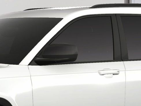 New 2025 Jeep Grand Cherokee L Altitude image 15