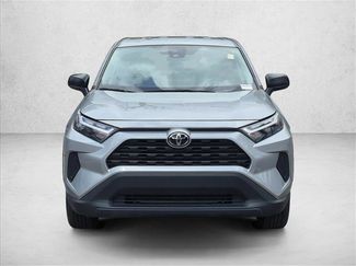 Used 2025 Toyota RAV4 LE FWD video 2