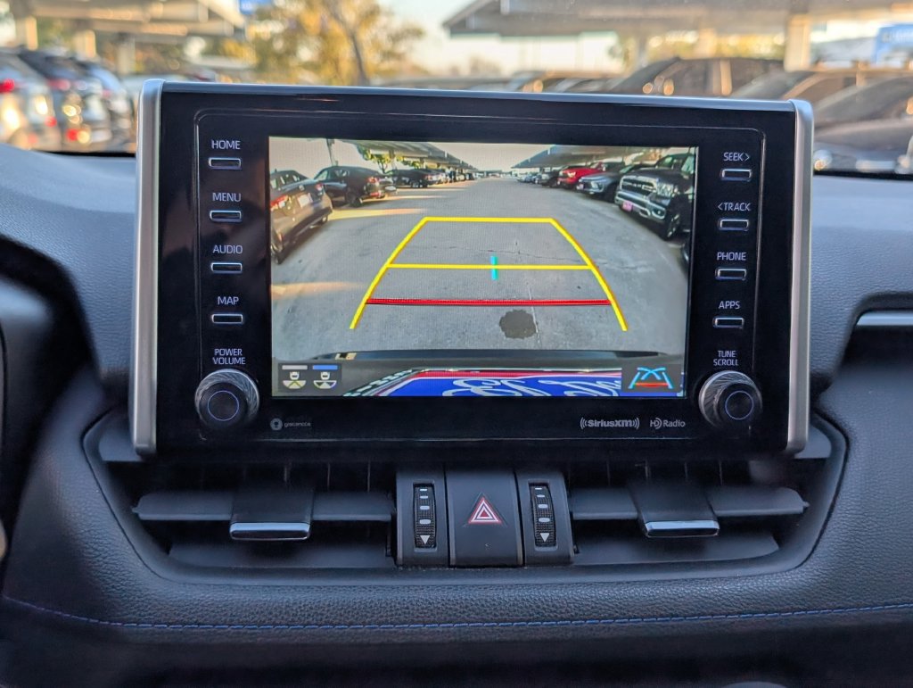 Used 2019 Toyota RAV4 XSE AWD/4WD image 7