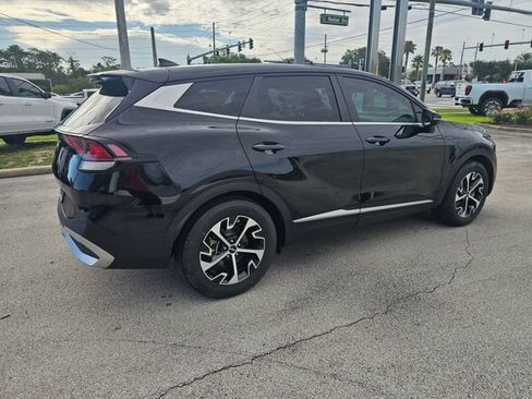 Used 2023 Kia Sportage EX FWD image 6