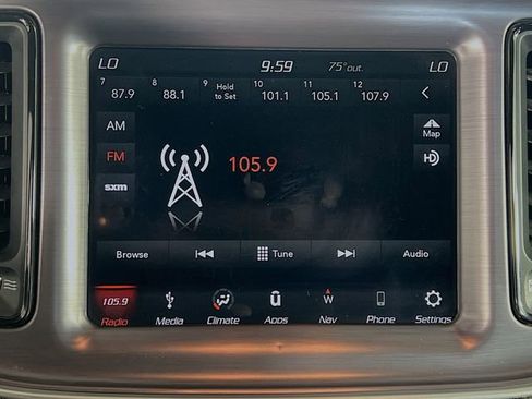 Used 2018 Dodge Challenger R/T image 21