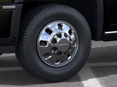 New 2026 GMC Sierra 3500 Denali Ultimate AWD/4WD image 9