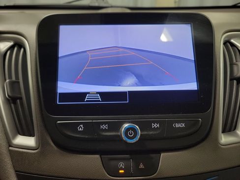 Used 2022 Chevrolet Malibu LS w/ Driver Confidence Package II FWD image 20