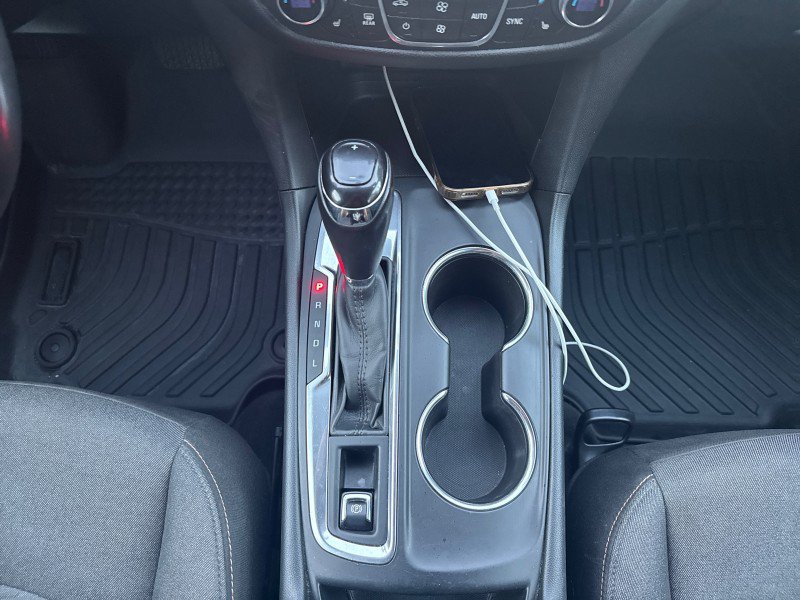 Used 2018 Chevrolet Equinox LT FWD image 22