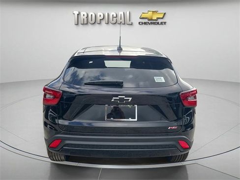 New 2026 Chevrolet Trax RS image 4