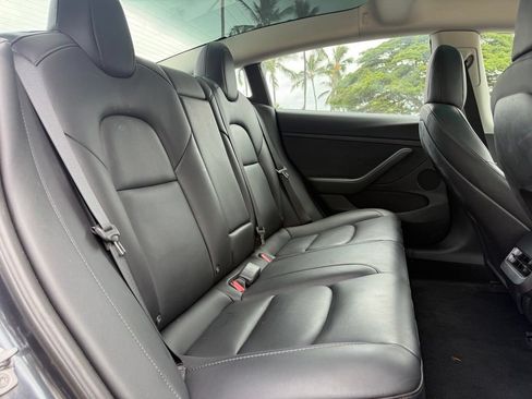 Used 2023 Tesla Model 3 Standard Range RWD image 12