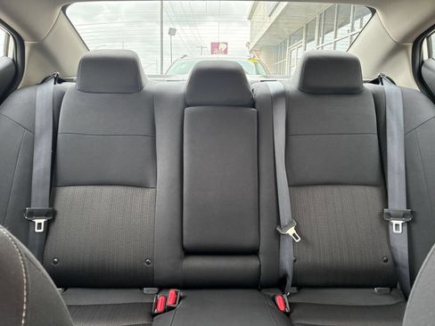 Used 2025 Nissan Altima 2.5 SV FWD image 33