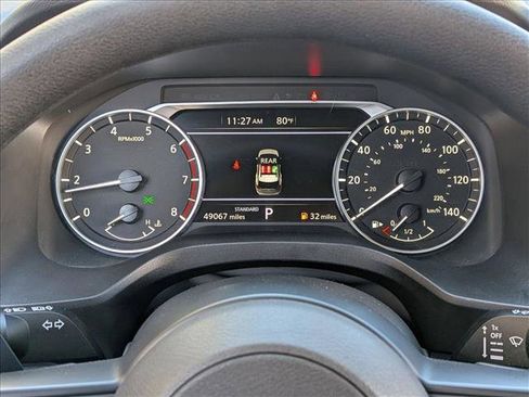 Used 2024 Nissan Rogue SV FWD image 11