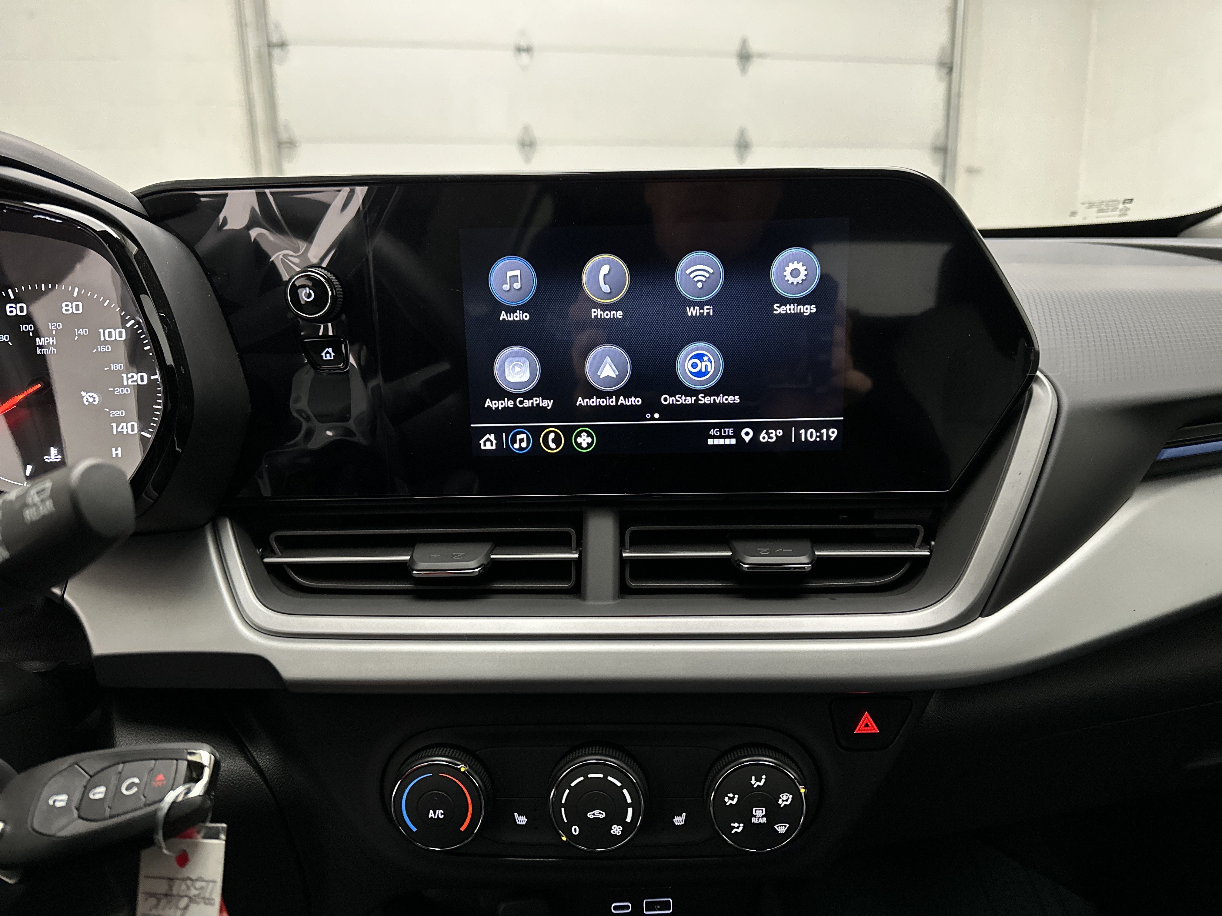 New 2026 Chevrolet Trax LS w/ LS Convenience Package FWD image 27
