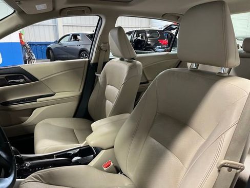 Used 2016 Honda Accord EX-L image 23