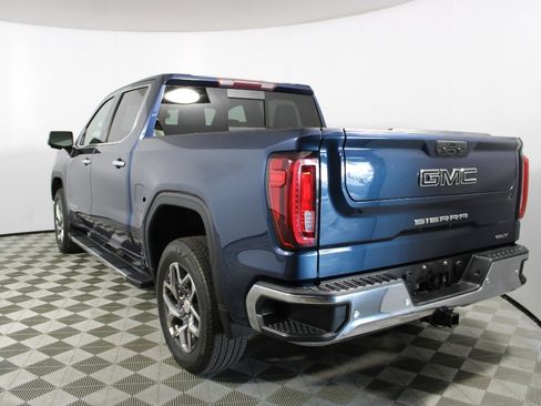 Used 2021 GMC Sierra 1500 SLT w/ SLT Premium Plus Package RWD image 31